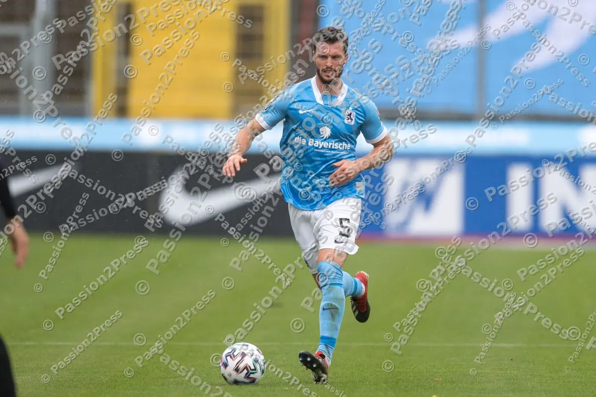 M60FCM_20200926_0264