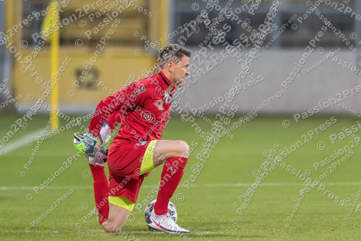 TGMLUE_20201020_0027