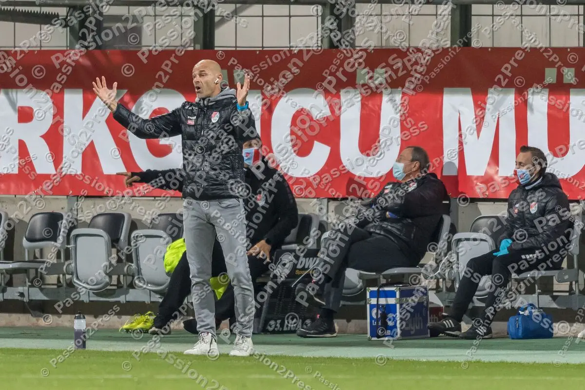 TGMLUE_20201020_0652