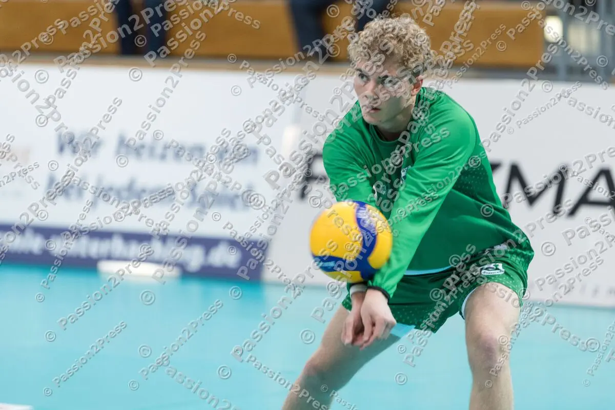 UHGBER20201025_0085