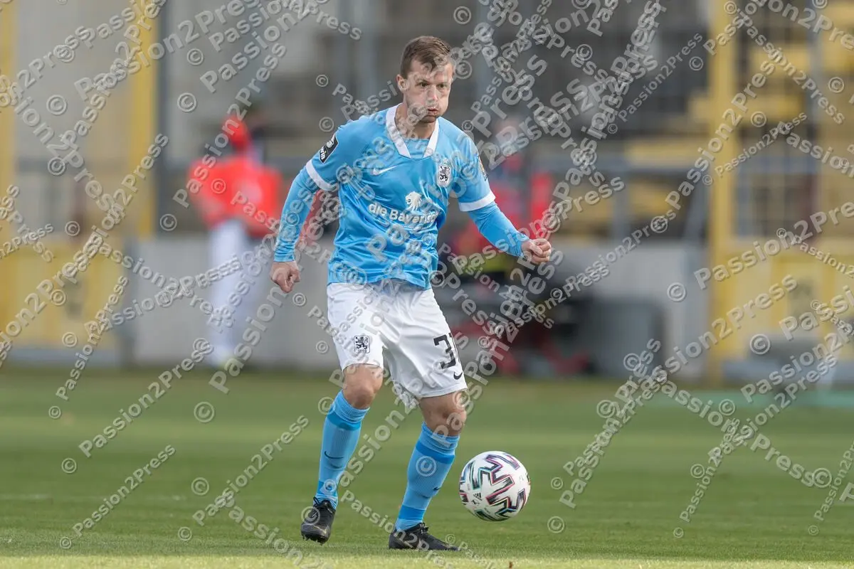 M60KFC_20201121_0112