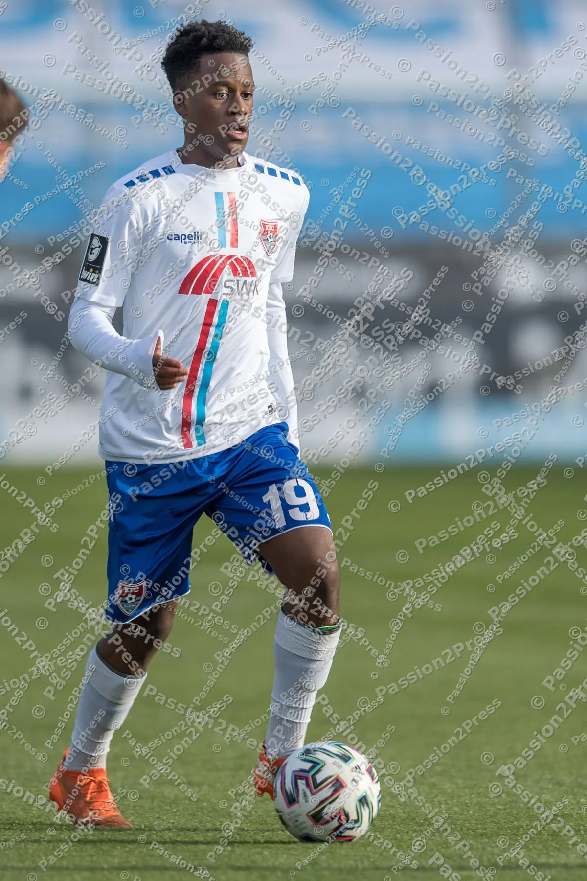 M60KFC_20201121_0183