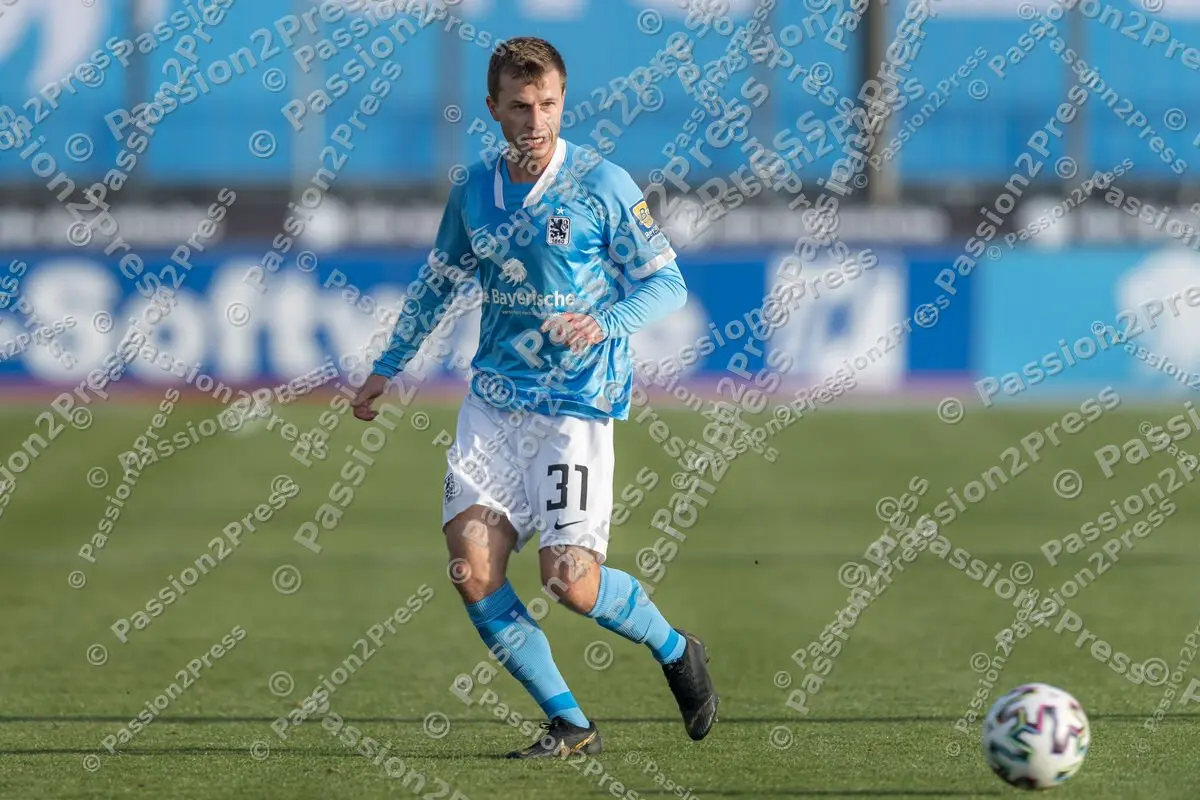 M60KFC_20201121_0480