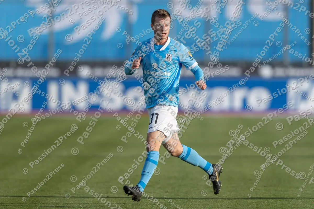 M60KFC_20201121_0482