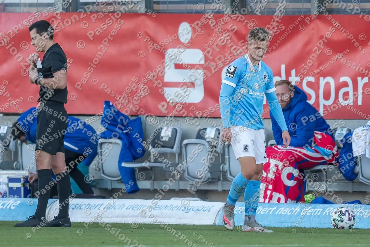 M60KFC_20201121_0857