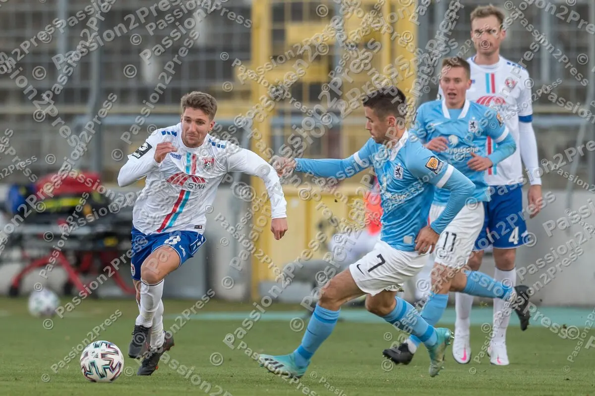 M60KFC_20201121_1066