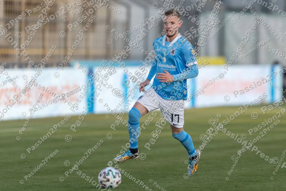 M60KFC_20201121_1177