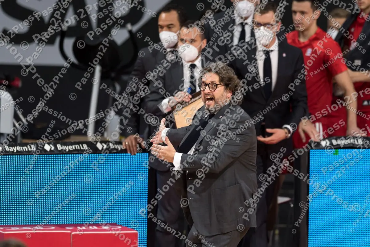 FCBLWB_20201122_0106