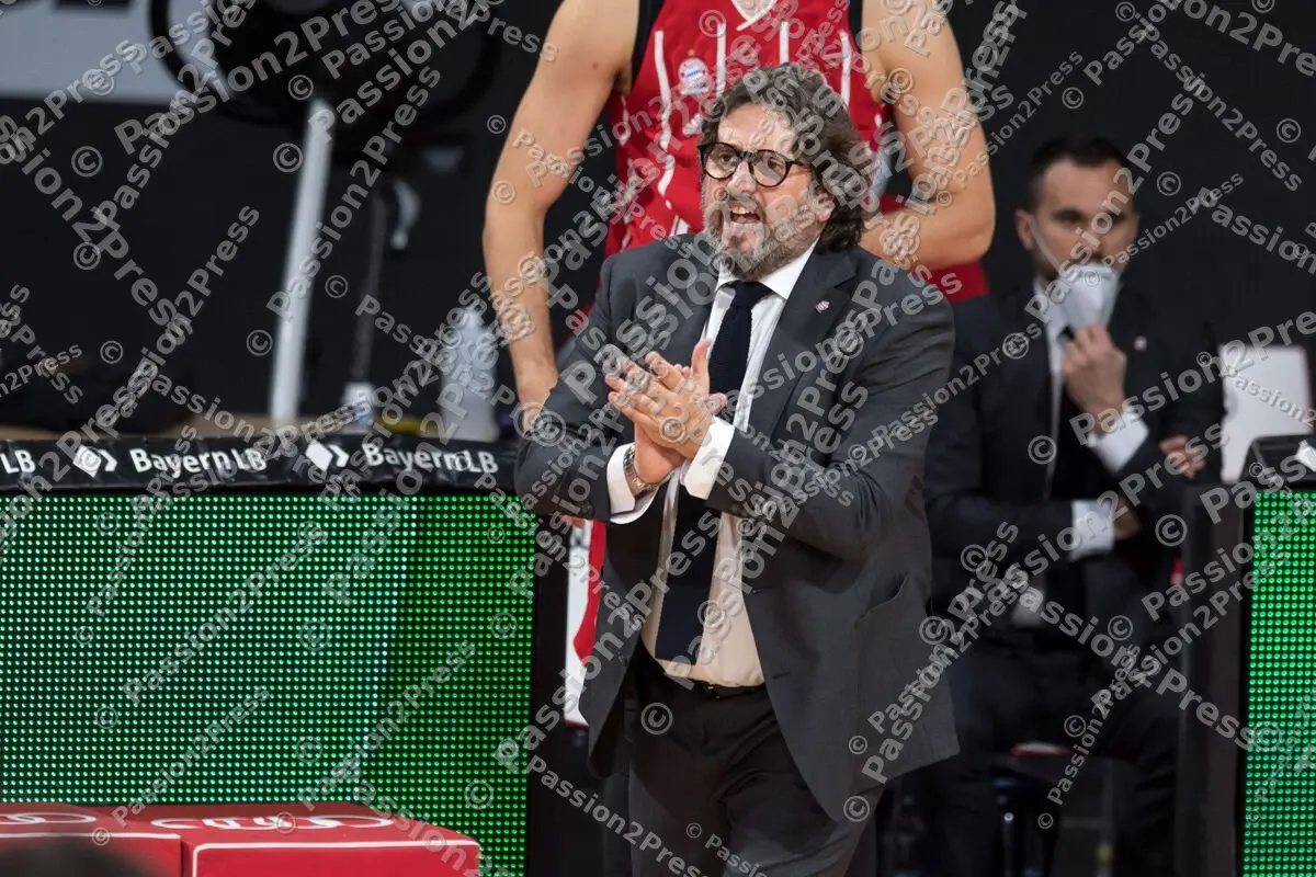 FCBLWB_20201122_0204
