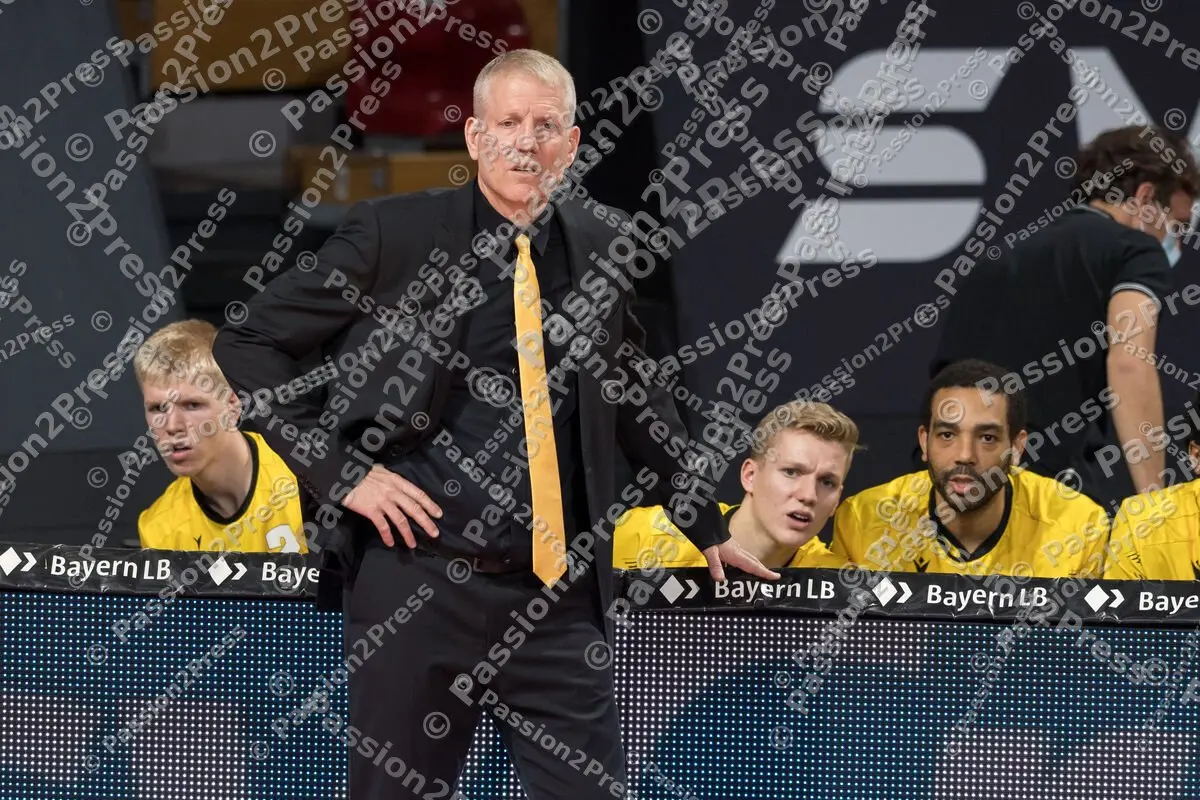 FCBLWB_20201122_0482