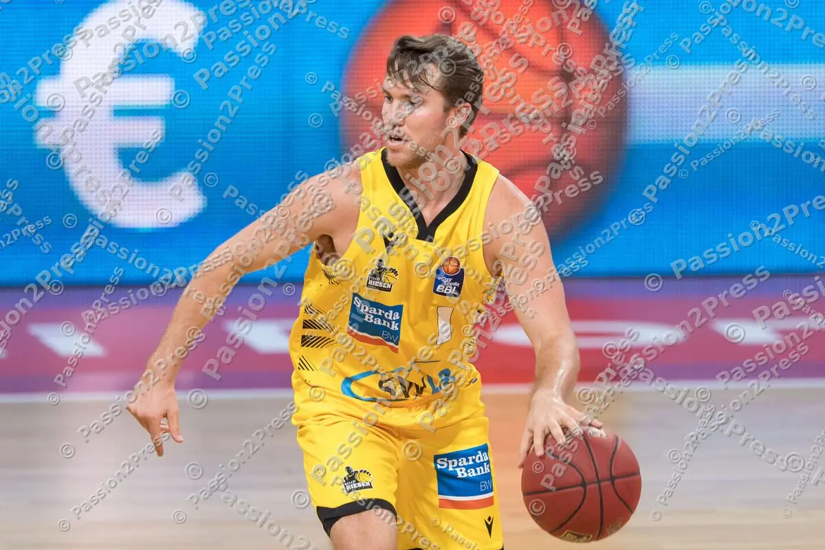 FCBLWB_20201122_0596
