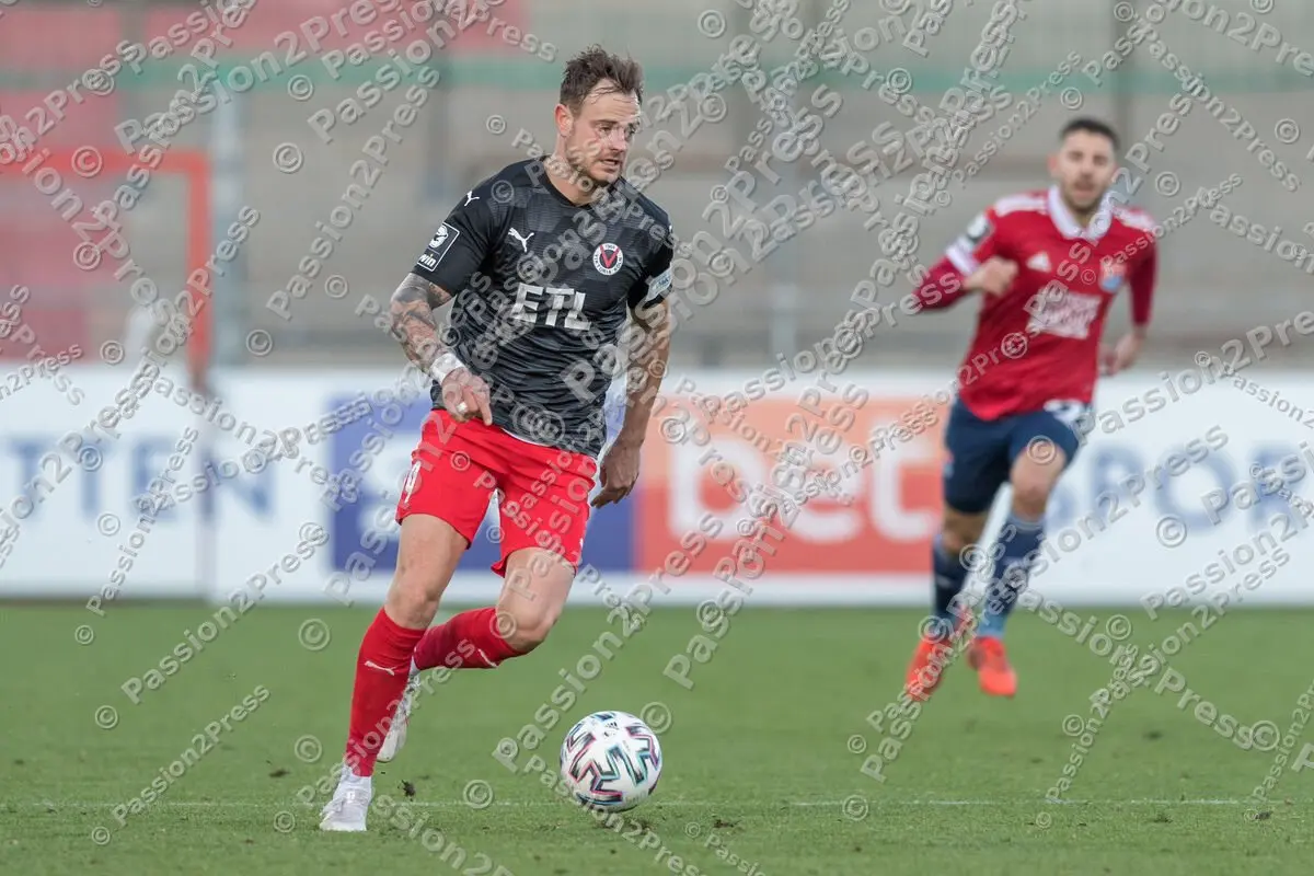 UHGVIK_20201122_0990