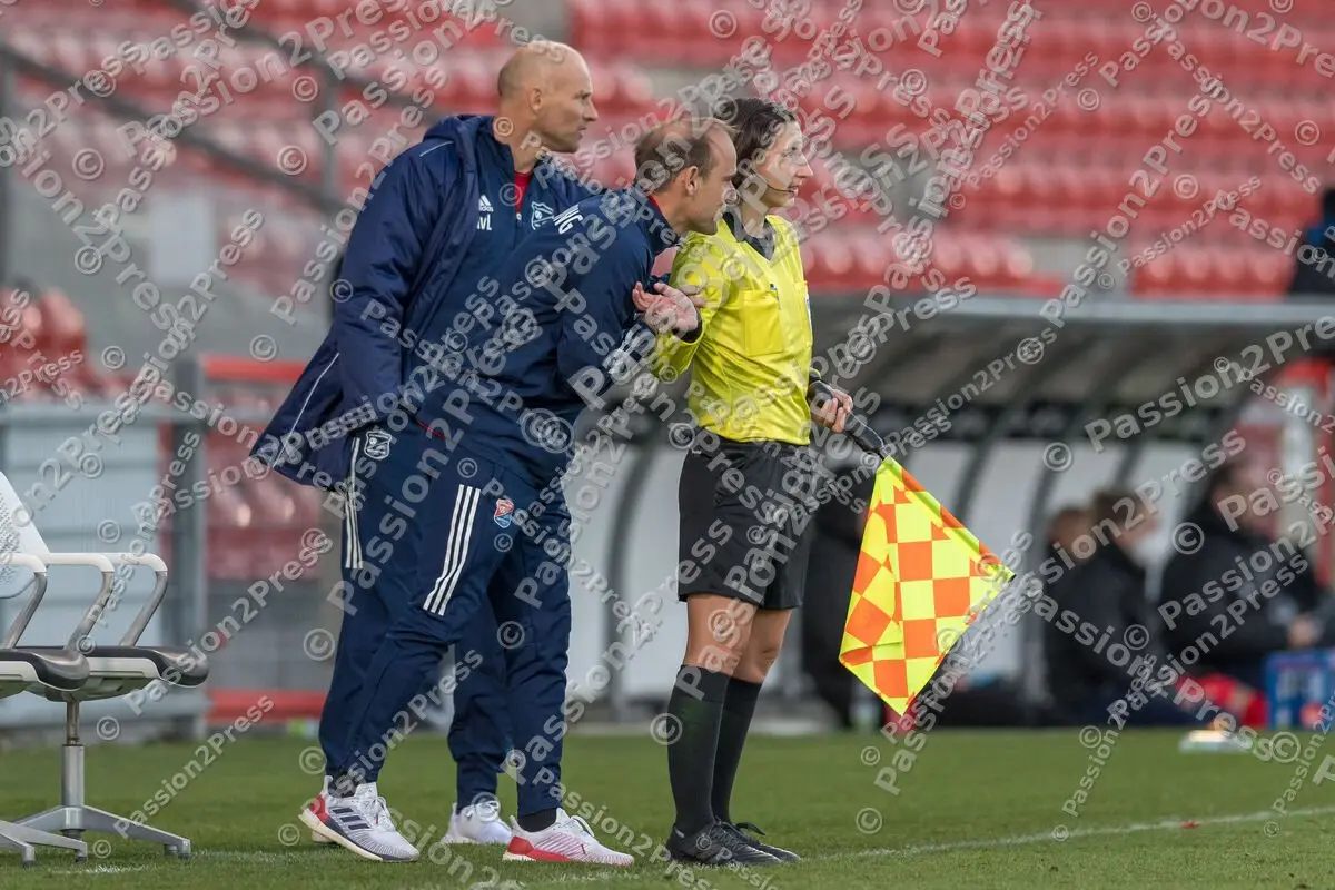 UHGVIK_20201122_1080