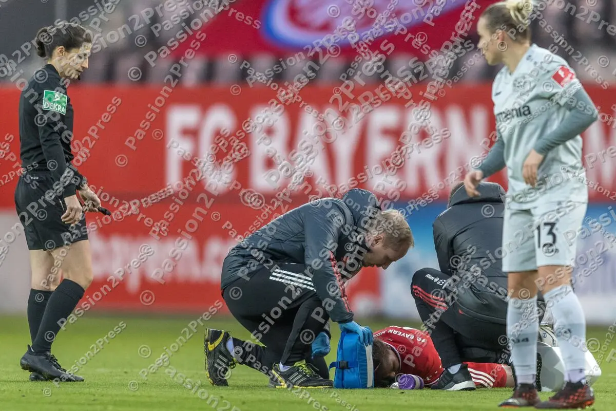 FCBB04_20201206_1194