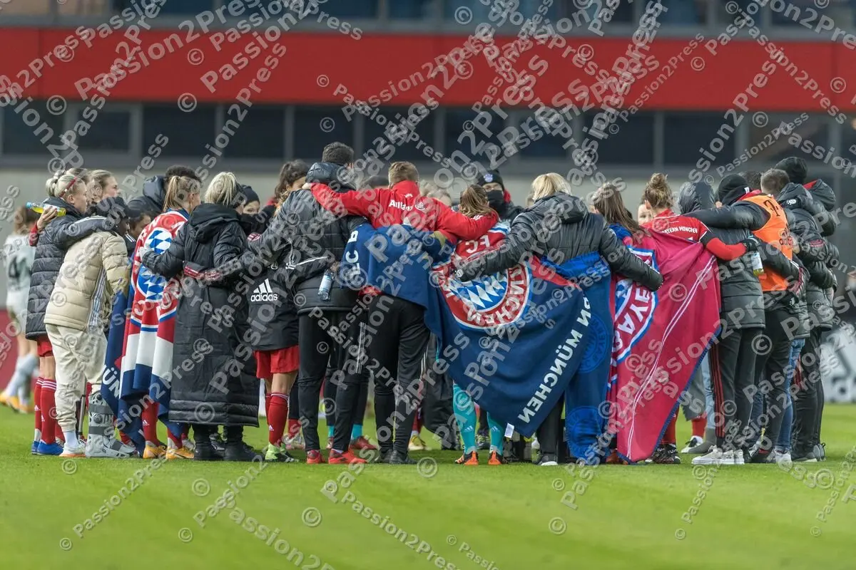 FCBB04_20201206_1371