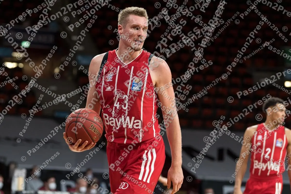 FCBBG46_20201213_0597