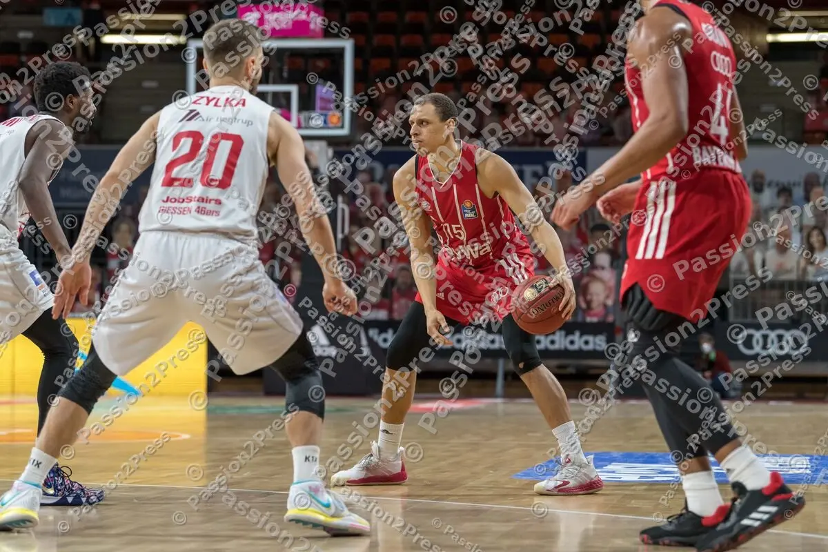 FCBBG46_20201213_1223