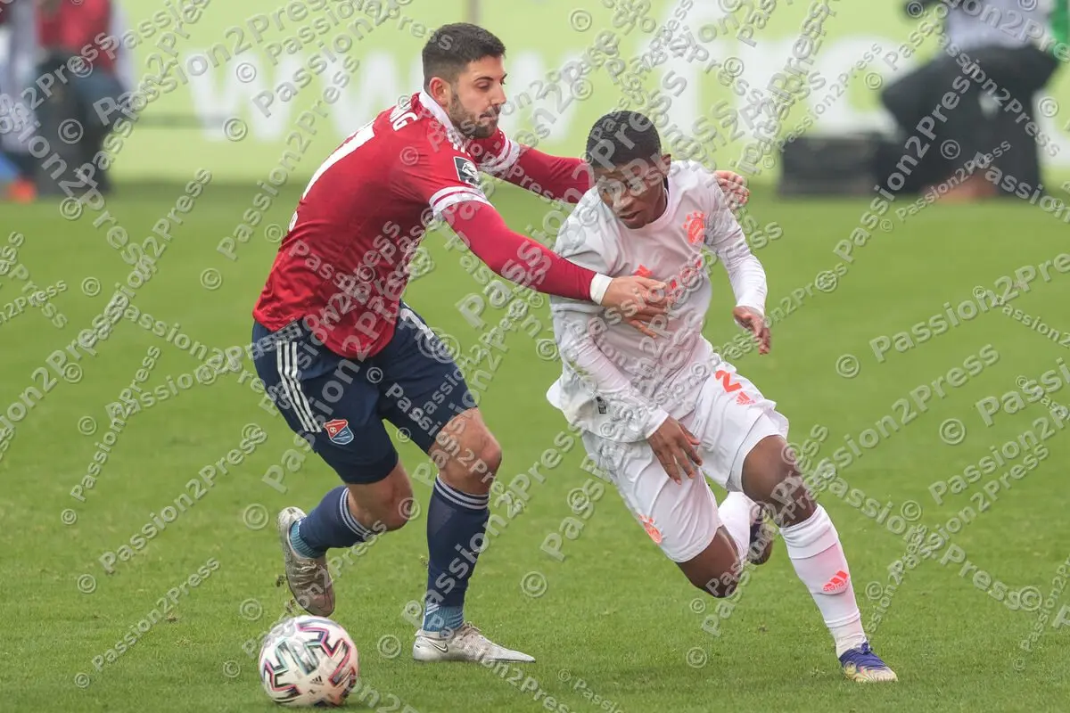 UHGFCB_20201219_0224