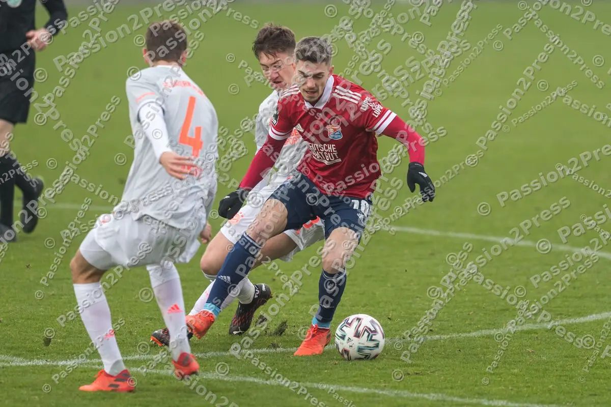 UHGFCB_20201219_0482