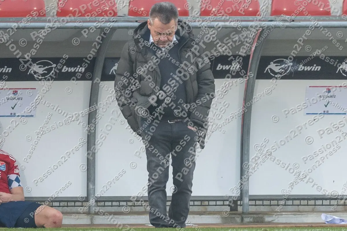 UHGFCB_20201219_0864