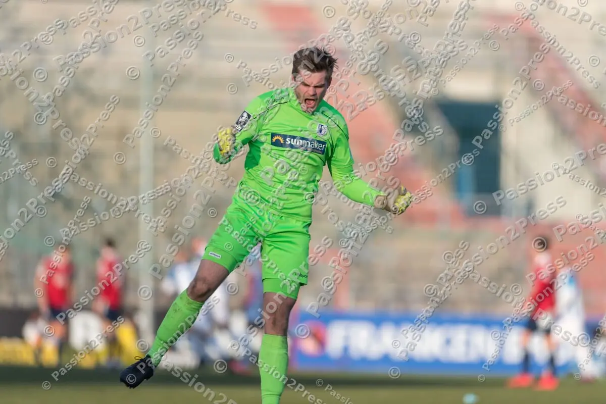 UHGFCM_20210116_1274