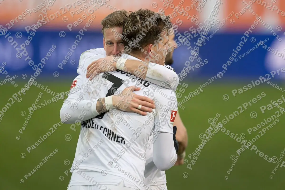 FCAUBER_20210123_1245