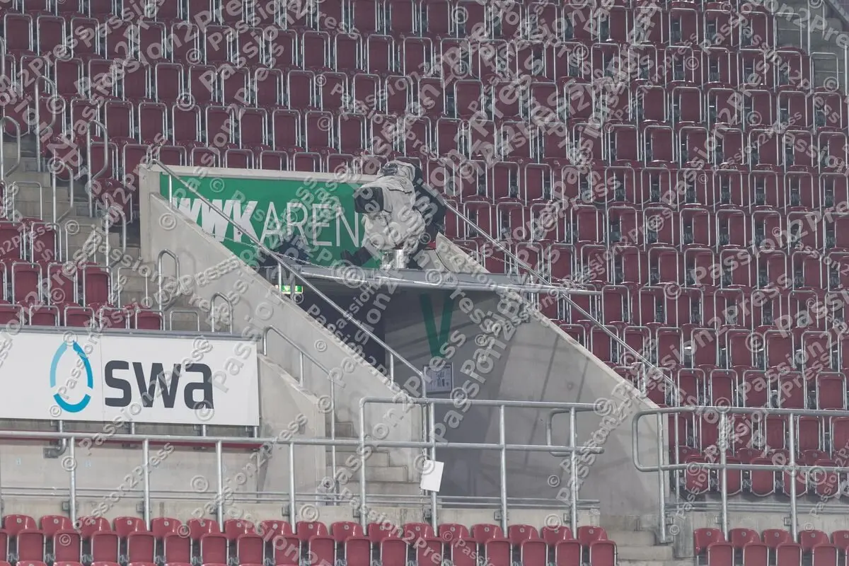 FCAUBER_20210123_1814