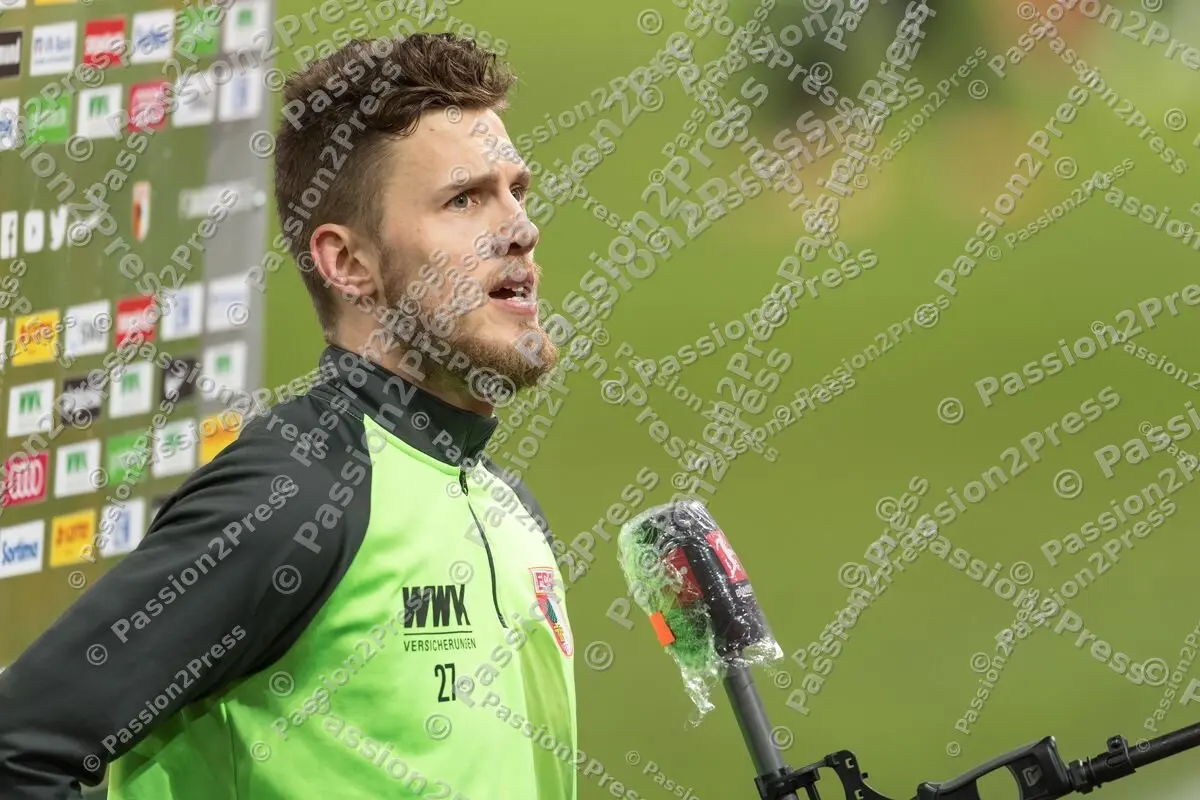 FCAUBER_20210123_2032