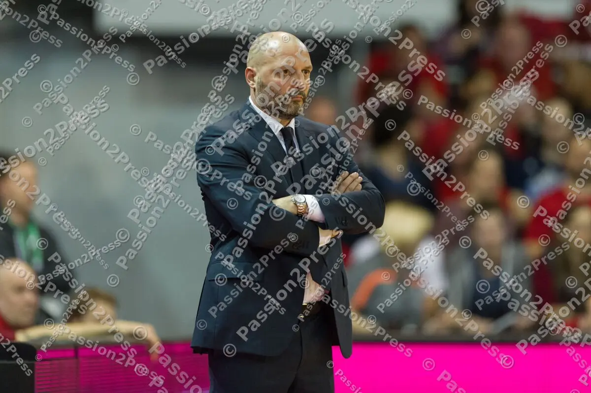 mf_FCBBUM_20170308_0049