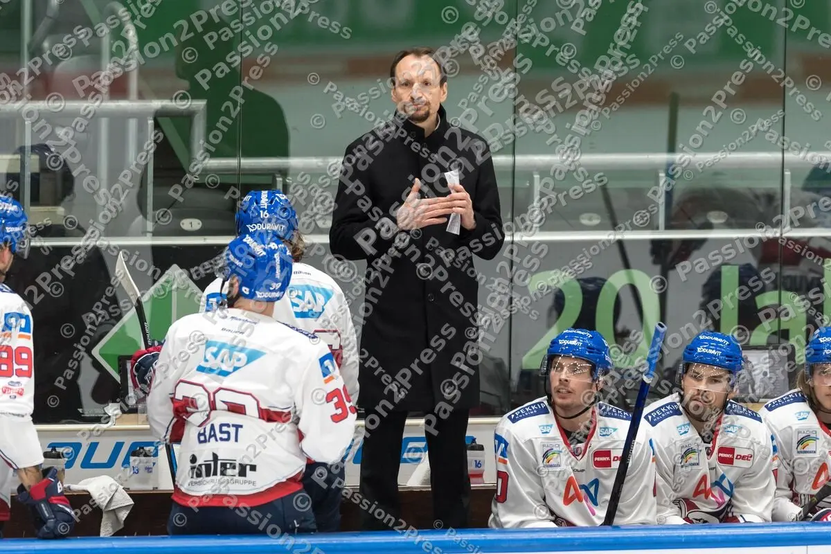 AEVMERC_20210204_1877