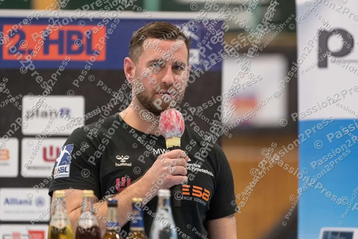 FFBLUE_20210206_1236