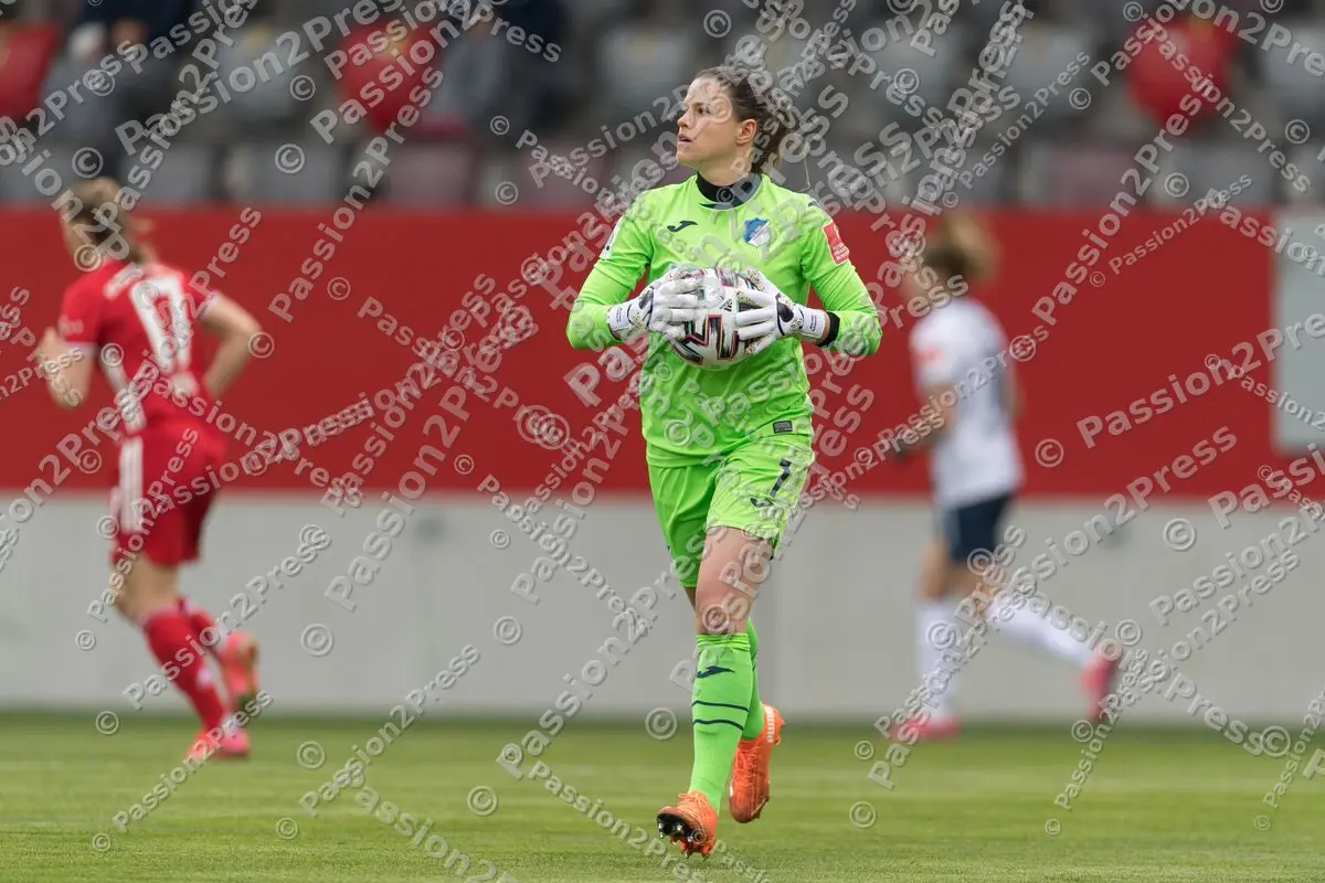 FCBTSG_20210417_0704