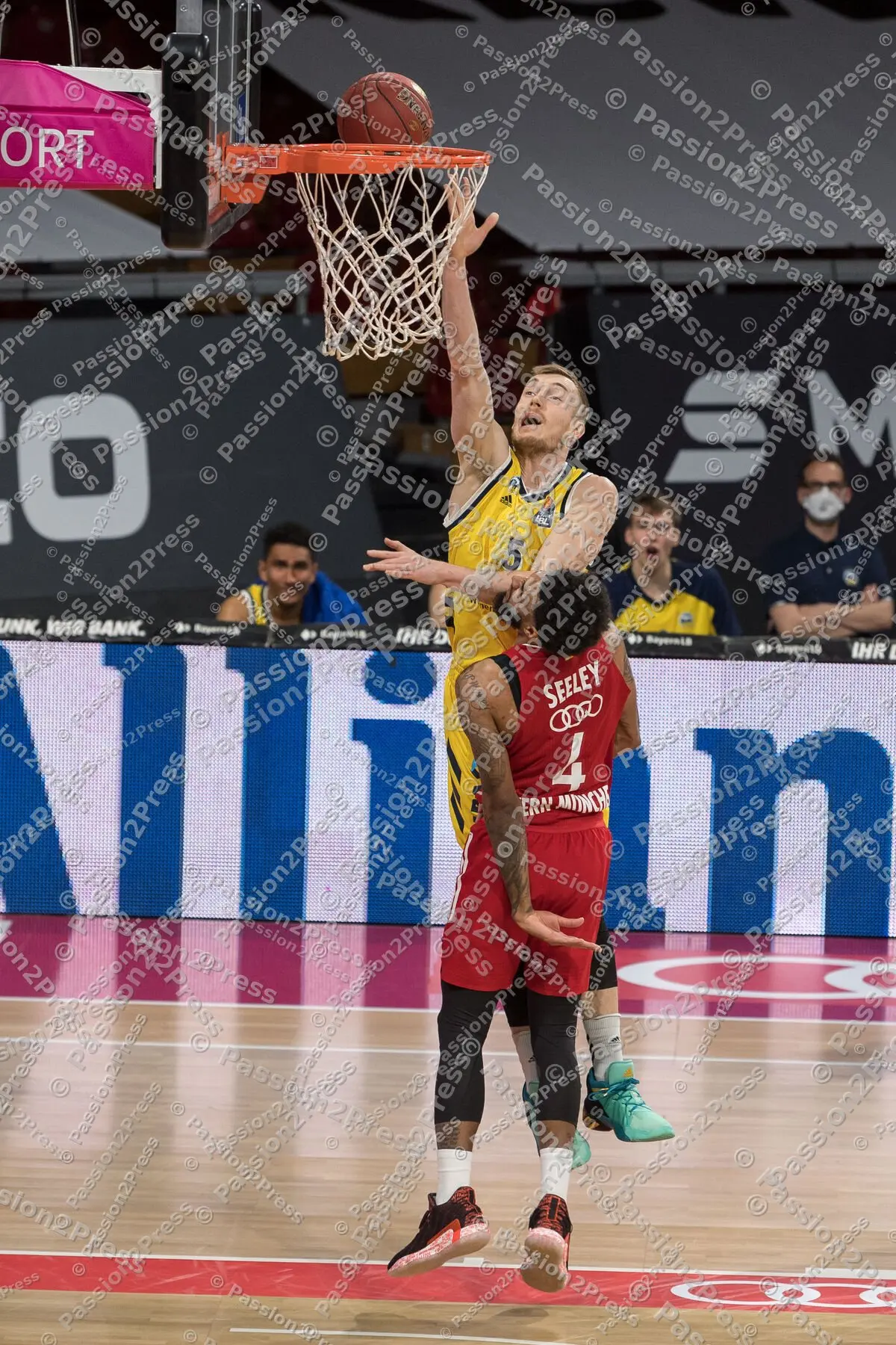 FCBBAB_20210425_0501