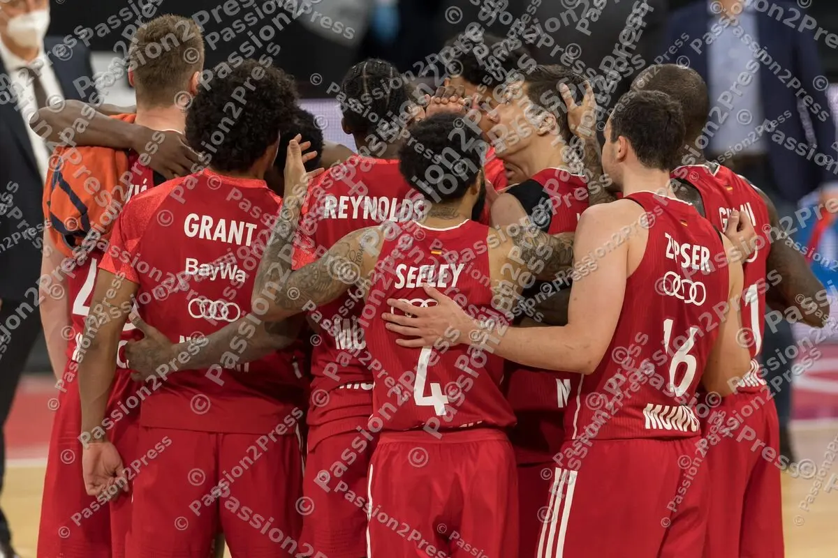 20210428 FC Bayern München - Armani Olimpia Mailand