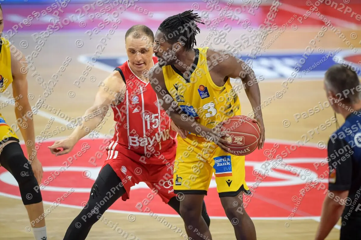 FCBLWB_20210604_0077