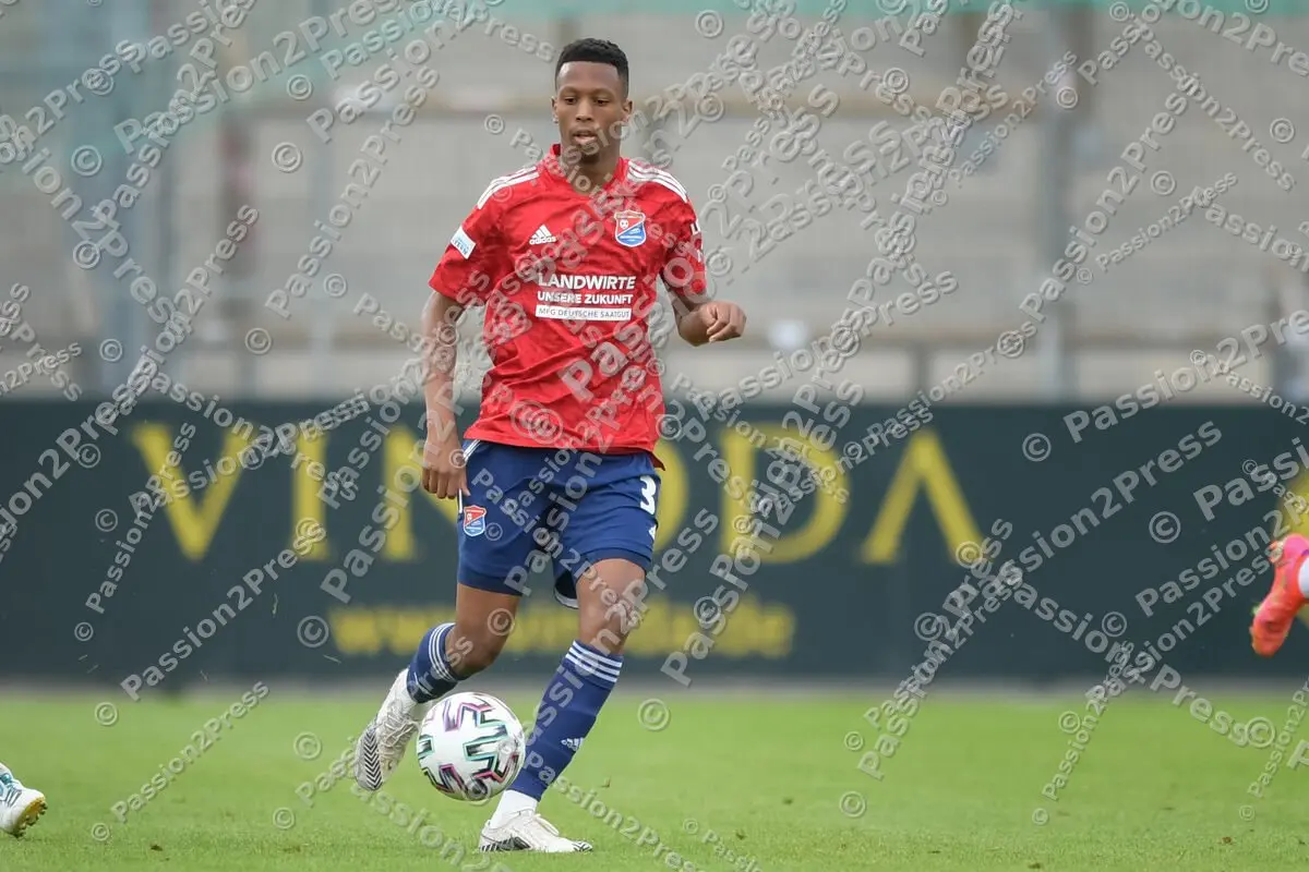 UHGFCM_20210817_0326