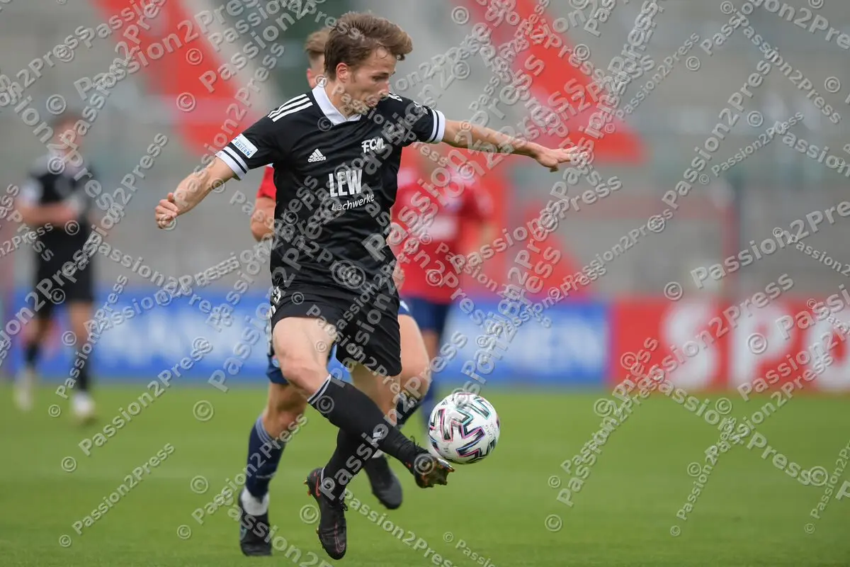 UHGFCM_20210817_0807