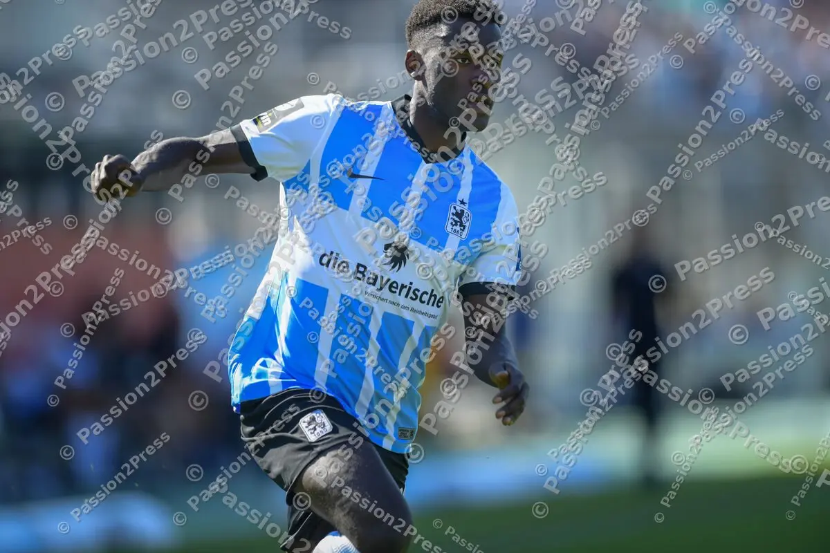 M60SVM_20210904_1256