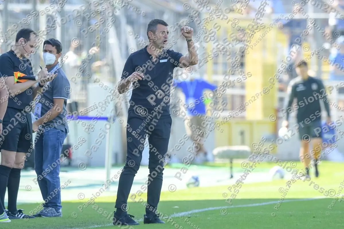 M60SVM_20210904_1484