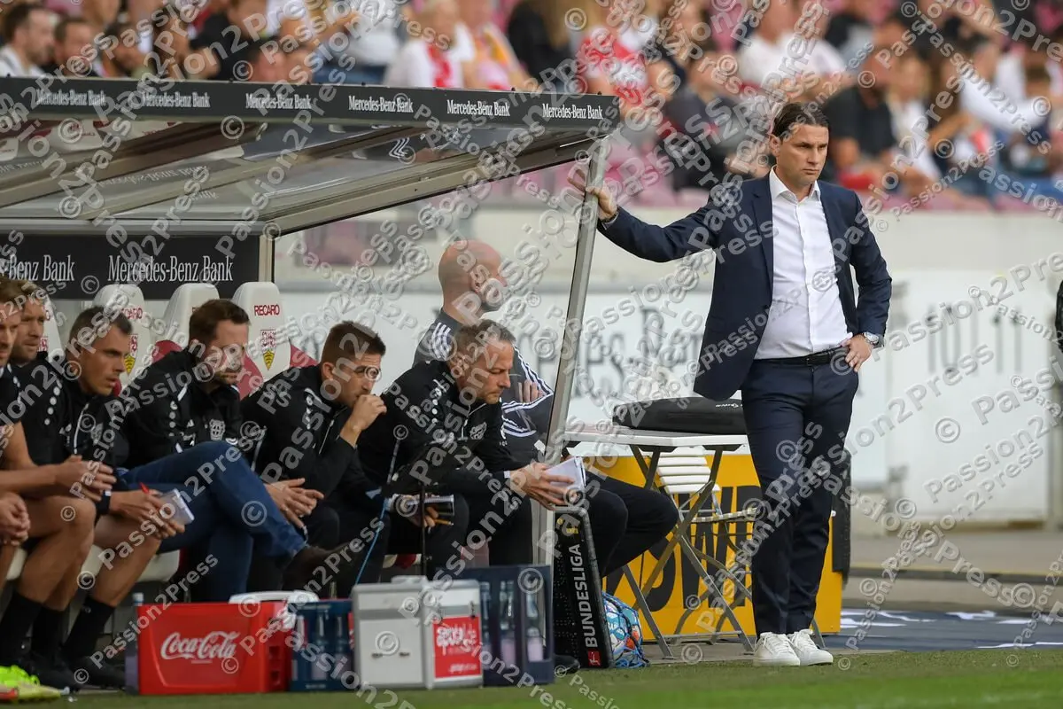 VFBB04_20210919_1209