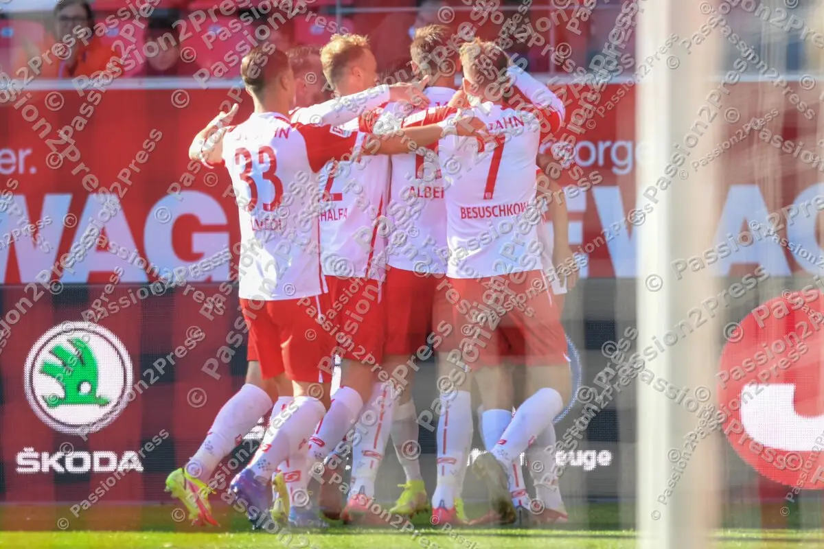 20211024 SSV Jahn Regensburg - Hannover 96