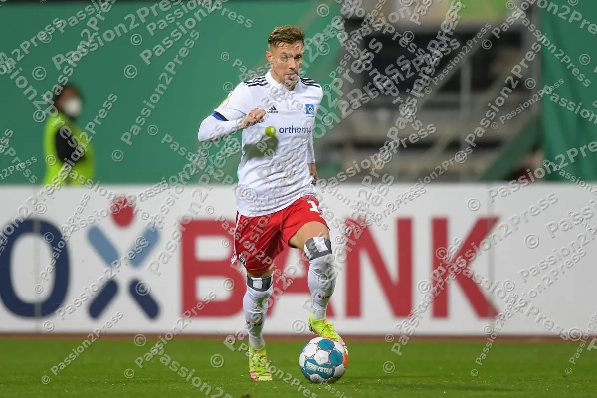 FCNHSV_20211026_1275