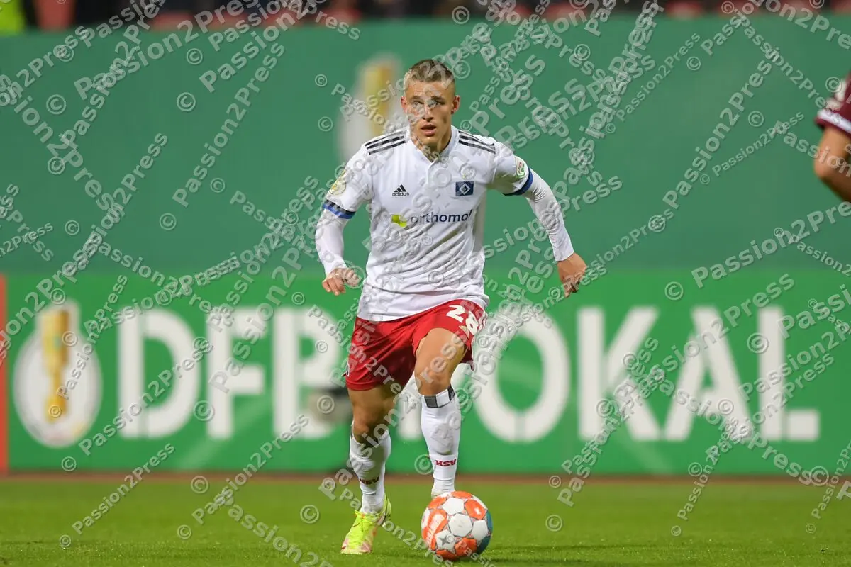 FCNHSV_20211026_1304