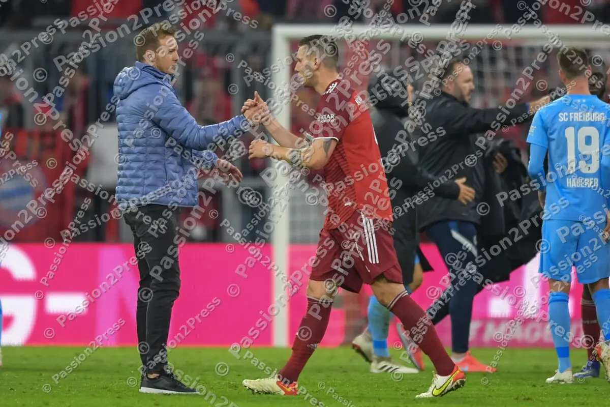 FCBSCF_20211106_2043