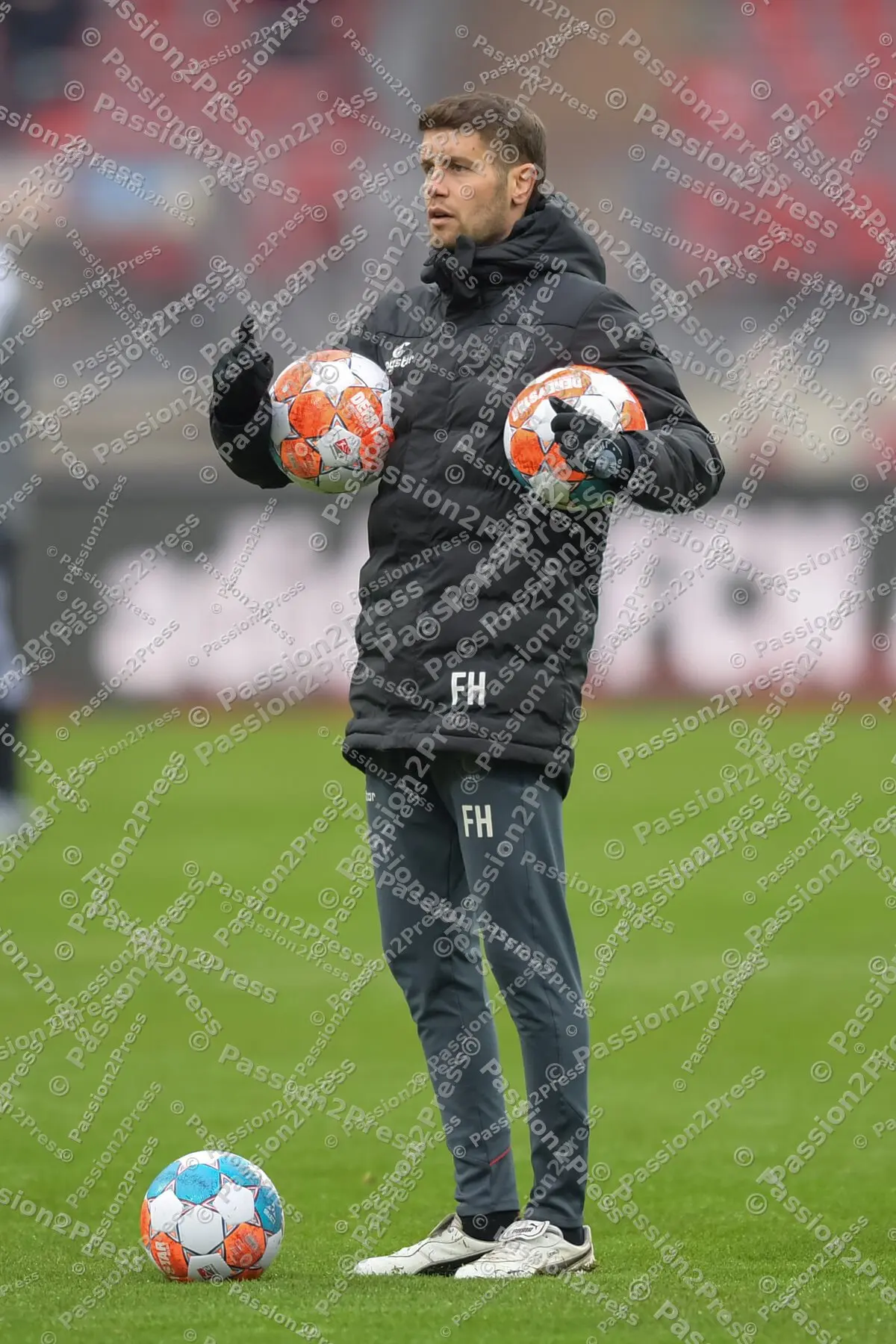 FCNFCS_20211128_0067