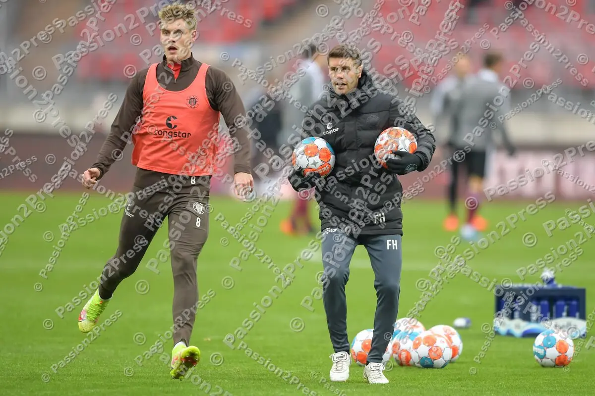 FCNFCS_20211128_0094