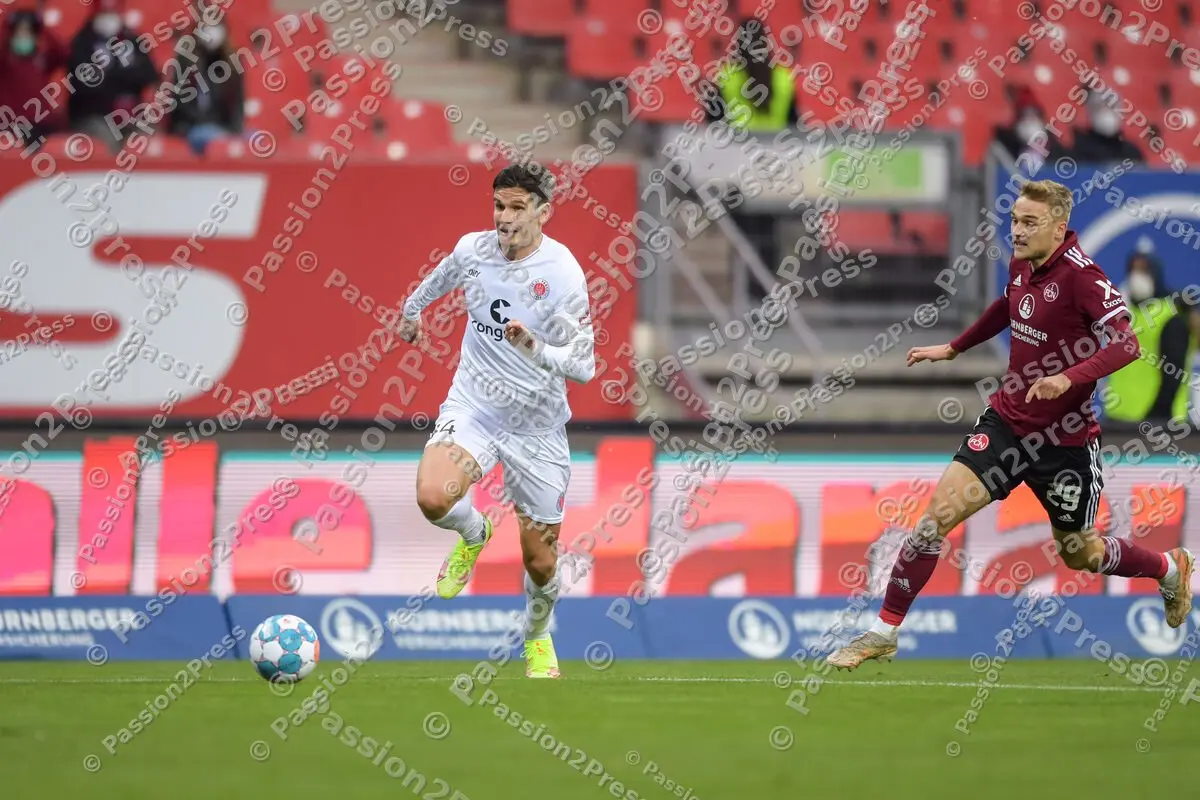 FCNFCS_20211128_0667