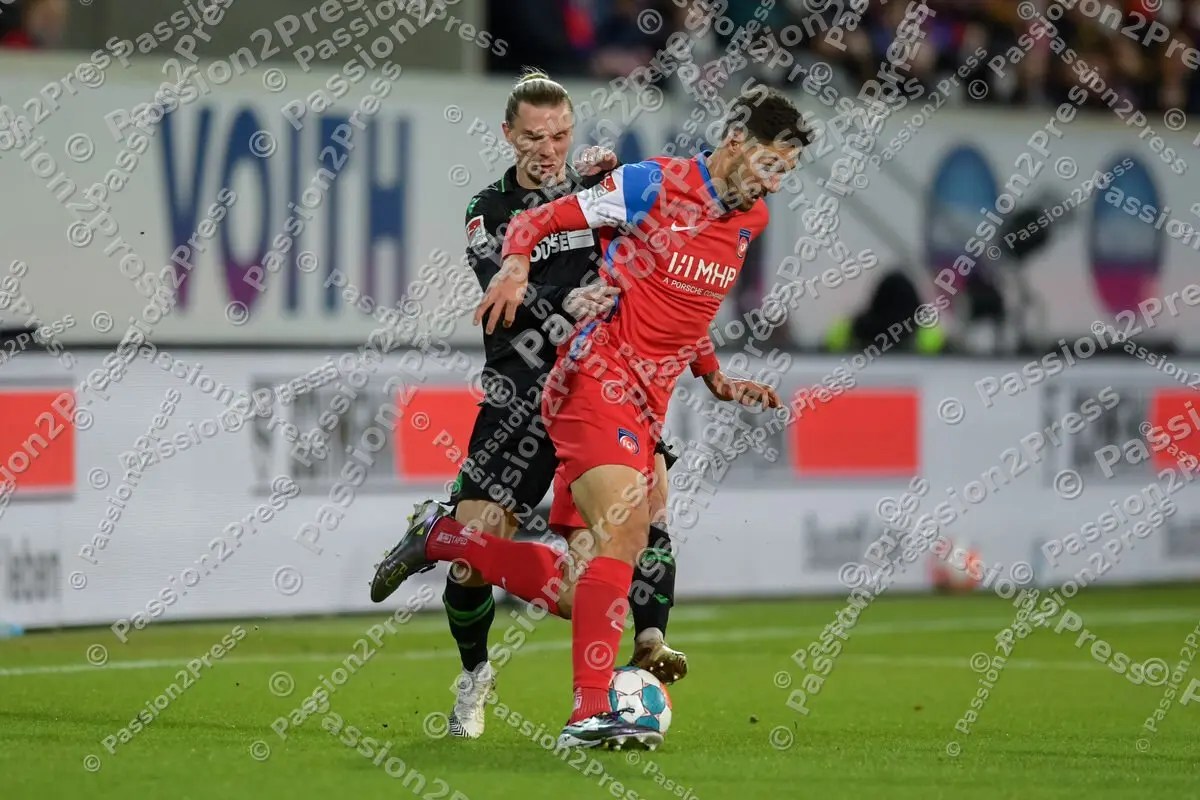 FCHH96_20220204_0397