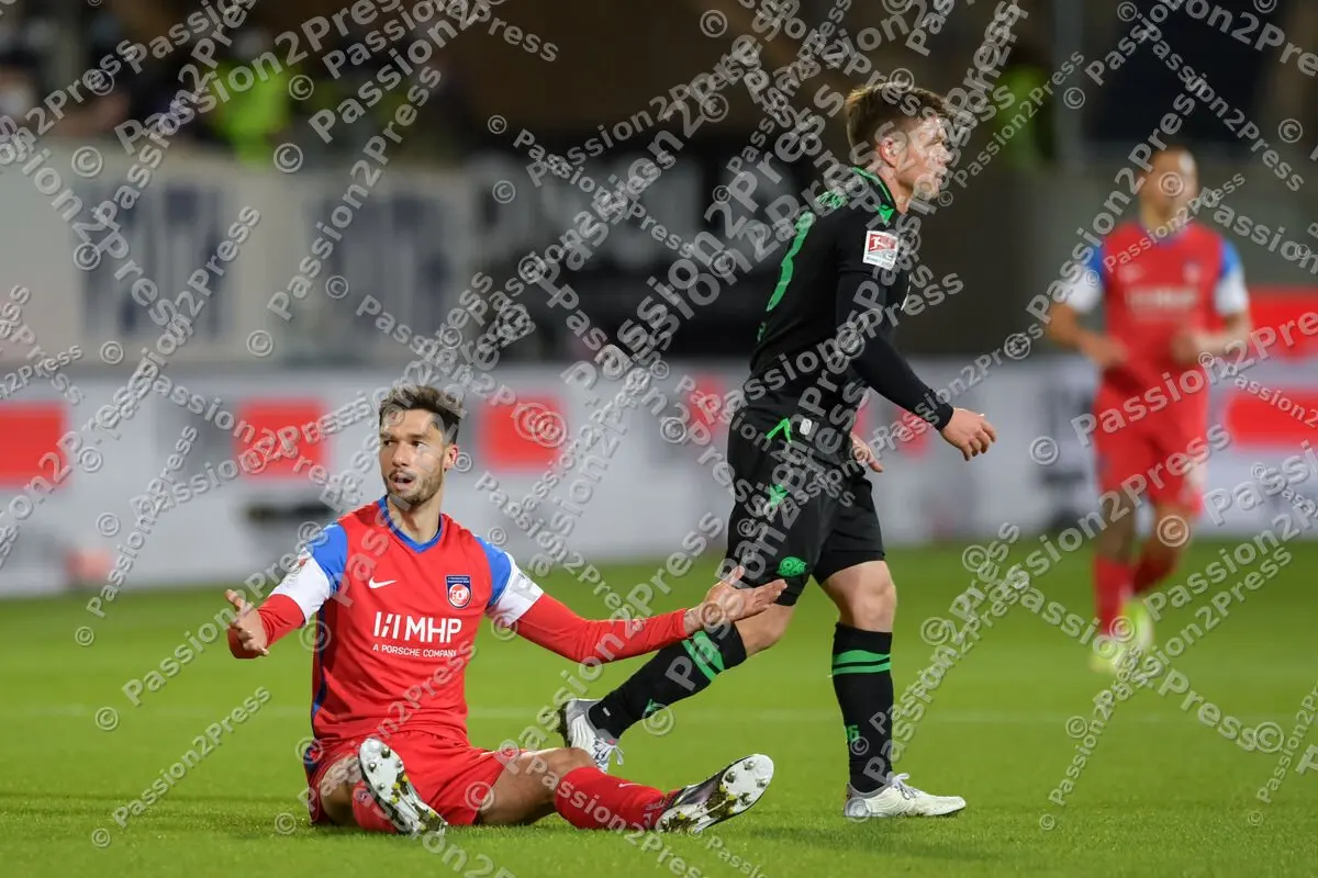 FCHH96_20220204_0409