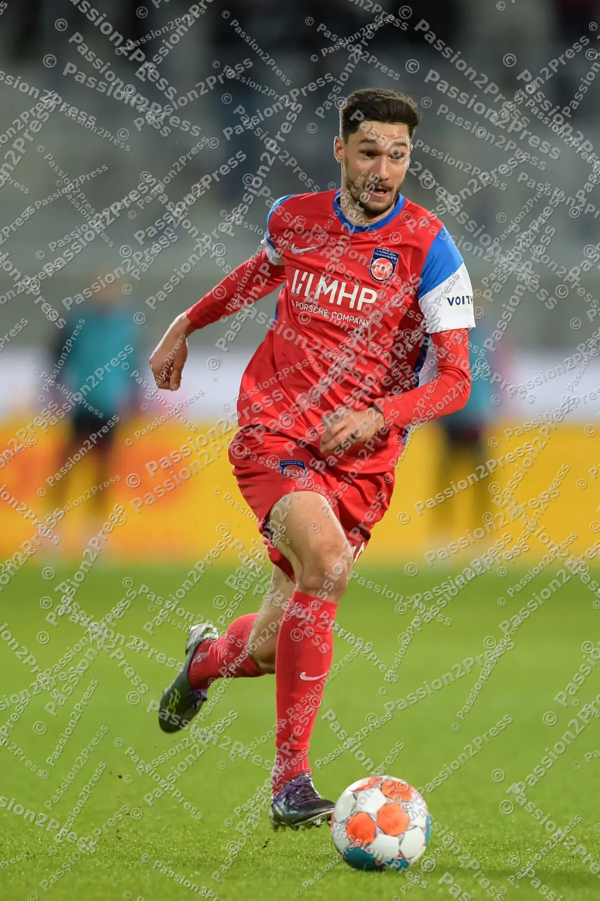 FCHH96_20220204_0679